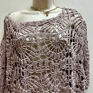 💓💓 cute top or bathing suit cover up!!! Beautifully constructed 😊